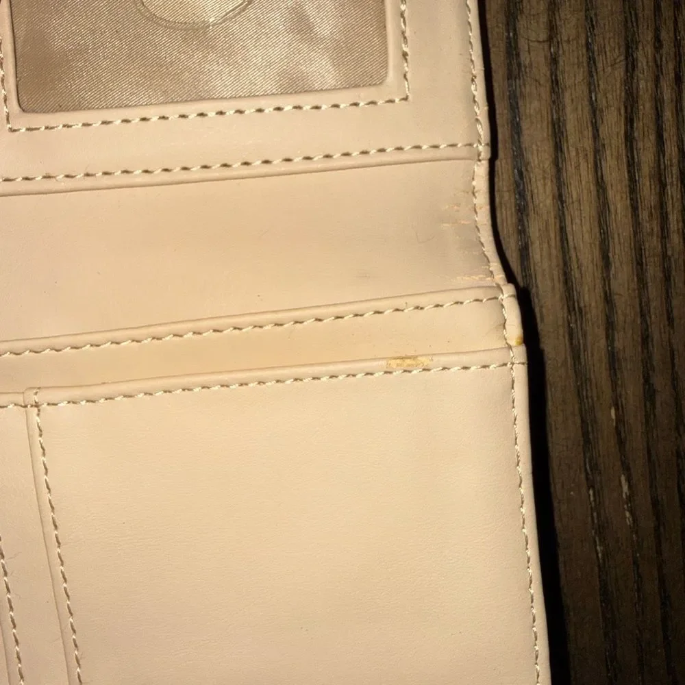 Guess Black and Cream Logo Card Holder